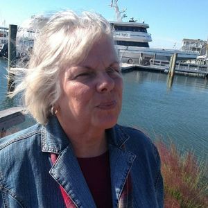 Meet your Posher, Edna